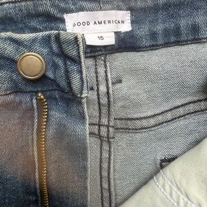 Good American Good Curve Straight Jeans